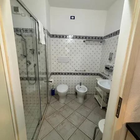 Petite Maison - Petits 3* Posada