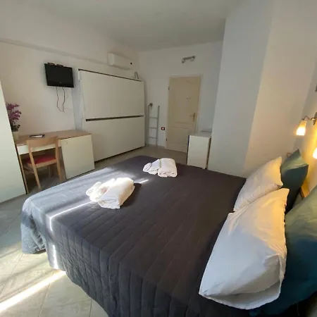 Bed & Breakfast Petite Maison Posada (Sardinia)