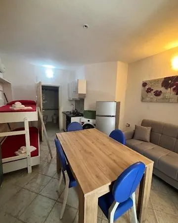 Petite Maison - Petits Oda ve Kahvaltı