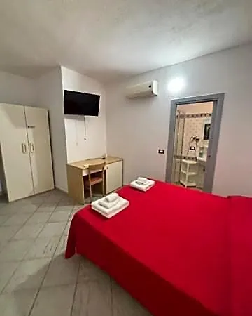 Petite Maison - Petits Alojamento de Acomodação e Pequeno-almoço 4*