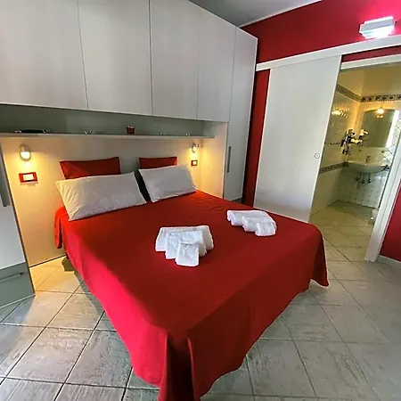 Alojamento de Acomodação e Pequeno-almoço Petite Maison - Petits 4*